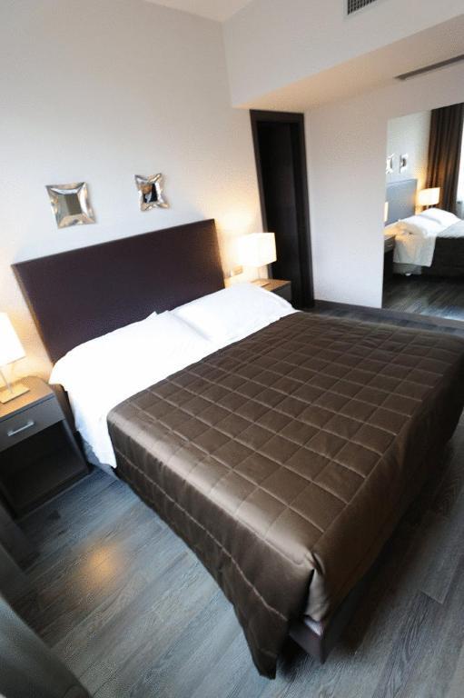 Park Hotel Sporting Терамо Екстер'єр фото